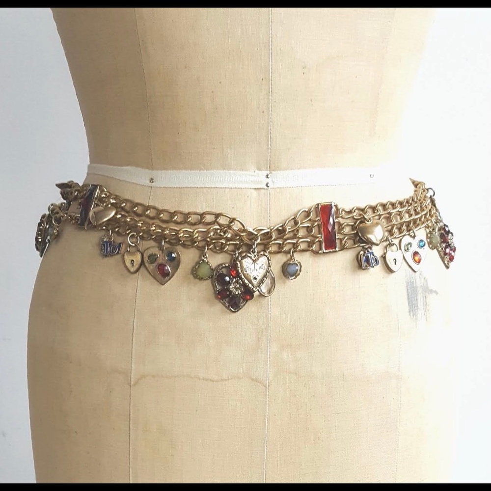 ♥️Vintage 90s Tommy Hilfiger chain belt ♥️